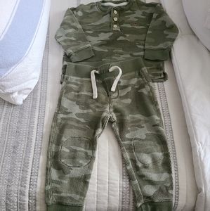 GAP toddler outfit 18-24 months